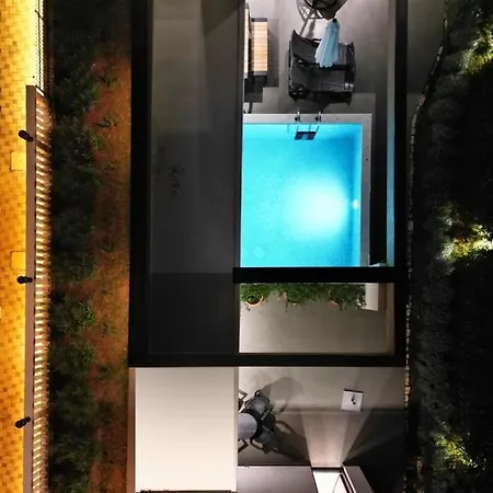 Vila Neptunia - 4 Bedroom *