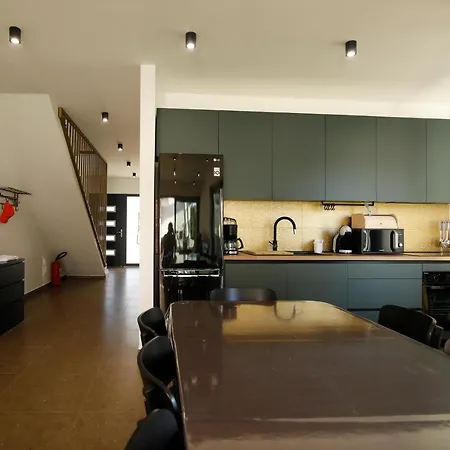 Neptunia - 4 Bedroom Villa Medulin