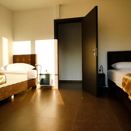 Neptunia - 4 Bedroom