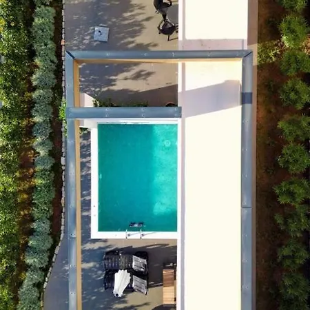 Neptunia - 4 Bedroom