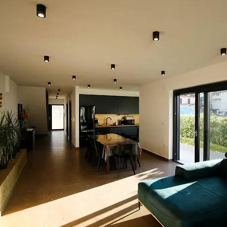 Villa Neptunia - 4 Bedroom Medulin