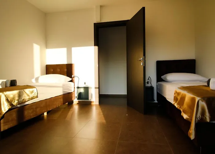 Neptunia - 4 Bedroom