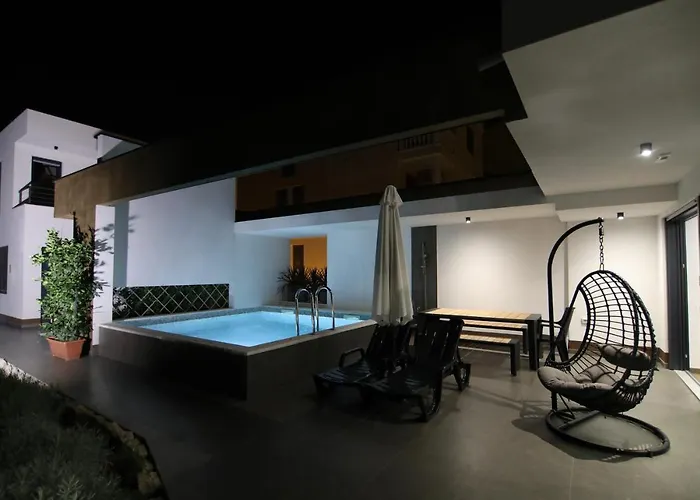 Neptunia - 4 Bedroom * Medulin