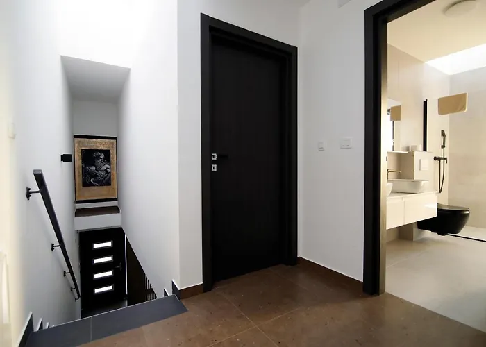 Neptunia - 4 Bedroom Medulin