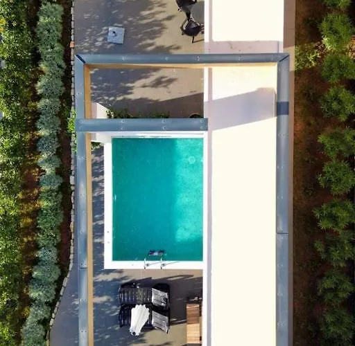 Neptunia - 4 Bedroom